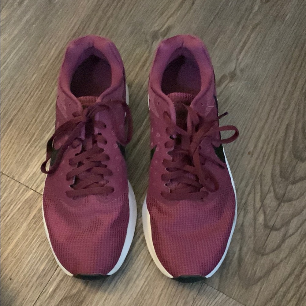 Women's Burgundy Athletic Shoes